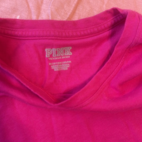 Victoria’s Secret PINK tee bundle - Picture 4 of 6